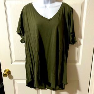 Torrid 4 olive green girlfriend tee